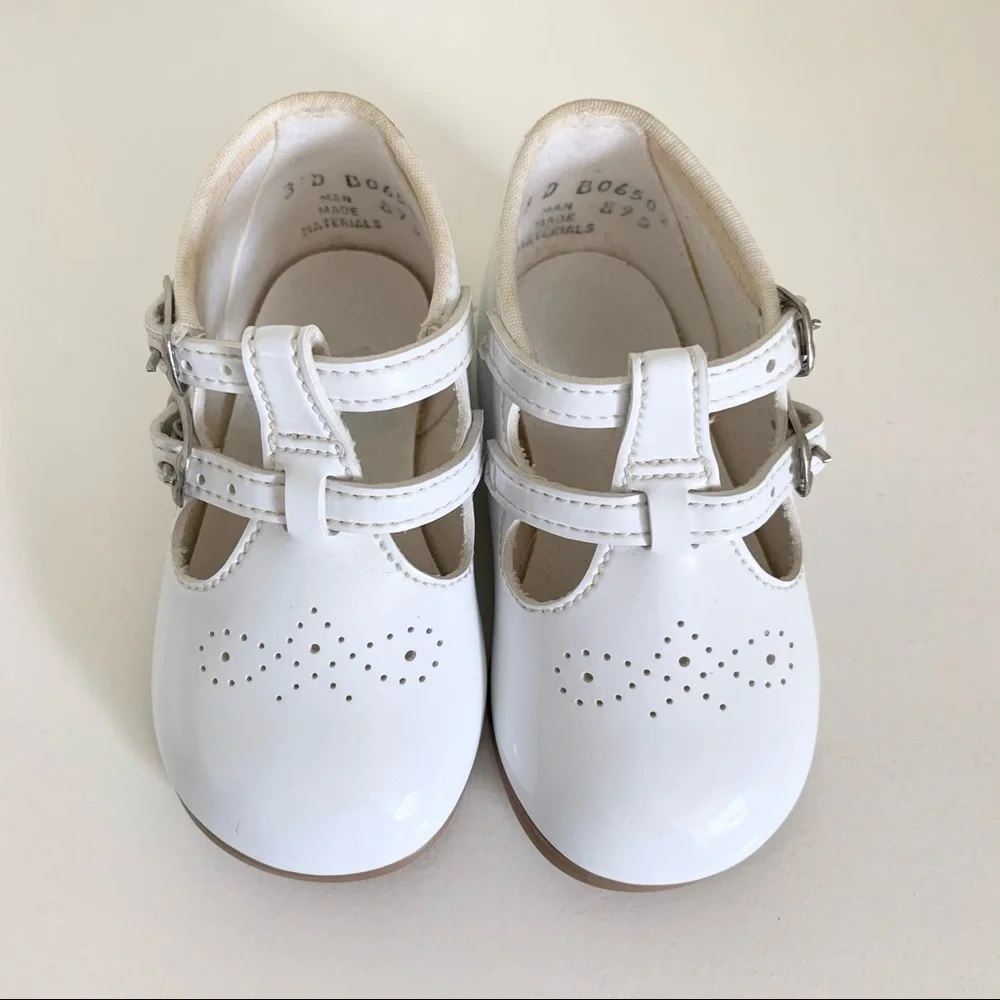 90s Vintage Patent baby shoes